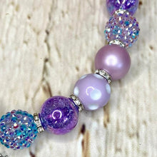 Load image into Gallery viewer, Queen Luna - Bead necklace by Luna @luna_thefrenchie4421
