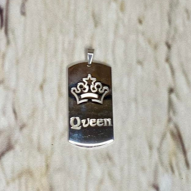 Queen Tag Pendant